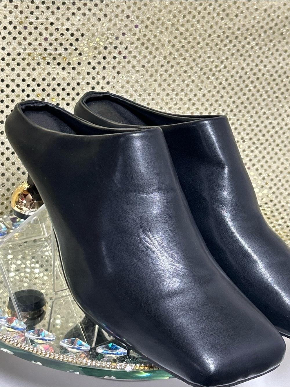 Mules Black Sq. Toe Wine Glass Gold Heels